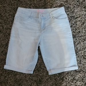 👖NWT Girls Size 14 Bermuda Shorts👖